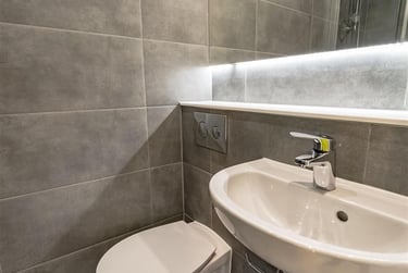 1 bed studio, Castlebank Street, Partick, Glasgow, G116EU - Image 7